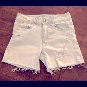 American Eagle Light denim shorts size 6